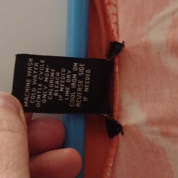 Women's Rue21 top size M - Picture 6 of 6